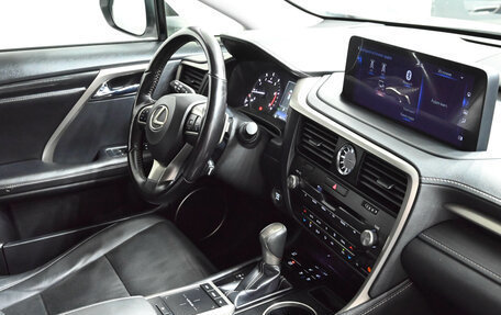 Lexus RX IV рестайлинг, 2021 год, 5 500 000 рублей, 23 фотография