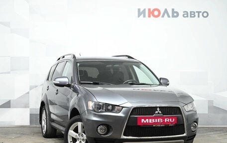 Mitsubishi Outlander III рестайлинг 3, 2012 год, 1 450 000 рублей, 3 фотография