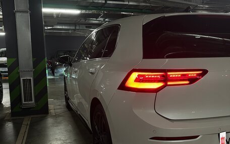 Volkswagen Golf VIII, 2021 год, 2 600 000 рублей, 3 фотография