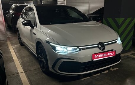 Volkswagen Golf VIII, 2021 год, 2 600 000 рублей, 6 фотография