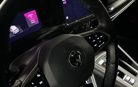 Volkswagen Golf VIII, 2021 год, 2 600 000 рублей, 25 фотография