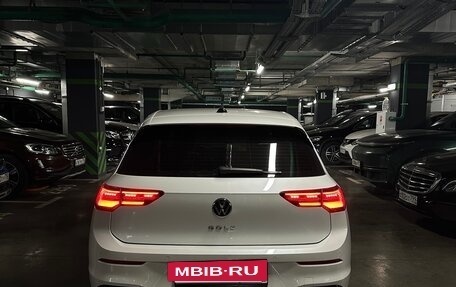 Volkswagen Golf VIII, 2021 год, 2 600 000 рублей, 19 фотография