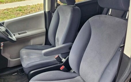 Honda Freed I, 2010 год, 860 000 рублей, 12 фотография