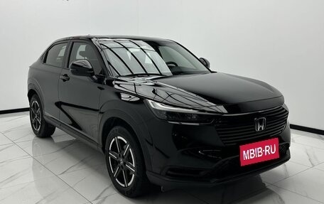 Honda Vezel, 2023 год, 1 890 000 рублей, 1 фотография