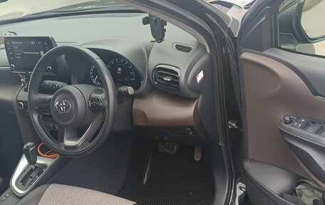 Toyota Yaris Cross, 2020 год, 2 150 000 рублей, 10 фотография