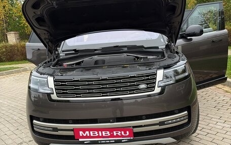 Land Rover Range Rover IV рестайлинг, 2022 год, 19 000 000 рублей, 13 фотография