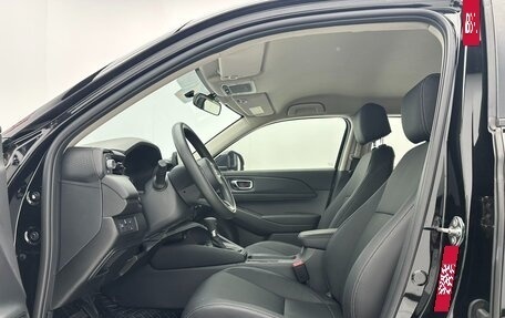 Honda Vezel, 2023 год, 1 890 000 рублей, 8 фотография
