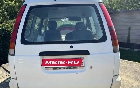Toyota Lite Ace IV, 2002 год, 400 000 рублей, 4 фотография