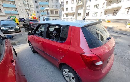 Skoda Fabia II, 2012 год, 490 000 рублей, 3 фотография
