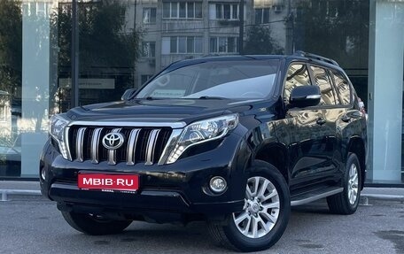Toyota Land Cruiser Prado 150 рестайлинг 2, 2014 год, 3 075 000 рублей, 1 фотография