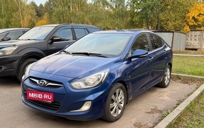 Hyundai Solaris II рестайлинг, 2012 год, 400 000 рублей, 1 фотография