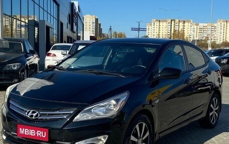 Hyundai Solaris II рестайлинг, 2016 год, 605 000 рублей, 1 фотография