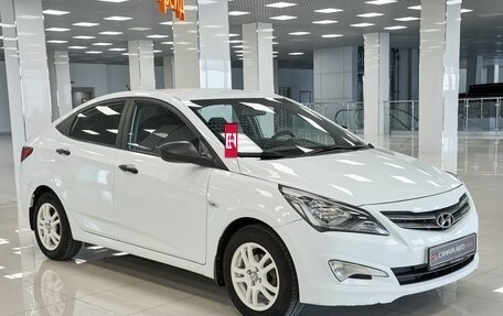 Hyundai Solaris II рестайлинг, 2015 год, 907 000 рублей, 4 фотография
