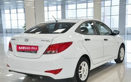 Hyundai Solaris II рестайлинг, 2015 год, 907 000 рублей, 2 фотография