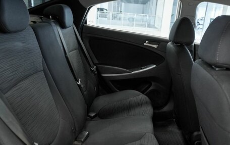 Hyundai Solaris II рестайлинг, 2015 год, 907 000 рублей, 17 фотография