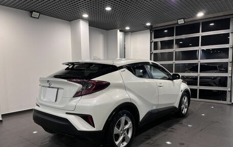 Toyota C-HR I рестайлинг, 2018 год, 2 213 000 рублей, 3 фотография