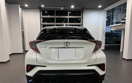 Toyota C-HR I рестайлинг, 2018 год, 2 213 000 рублей, 4 фотография