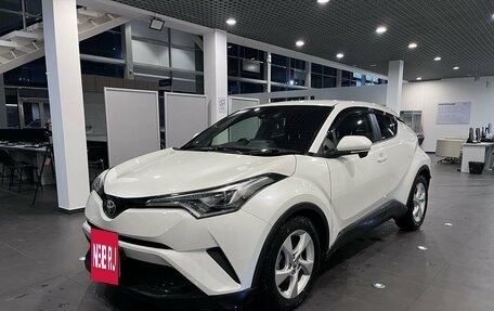 Toyota C-HR I рестайлинг, 2018 год, 2 213 000 рублей, 7 фотография