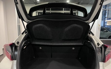 Toyota C-HR I рестайлинг, 2018 год, 2 213 000 рублей, 16 фотография