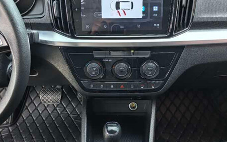 Skoda Kamiq I, 2023 год, 1 550 000 рублей, 12 фотография
