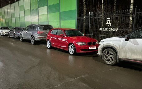 BMW 1 серия, 2009 год, 700 000 рублей, 12 фотография