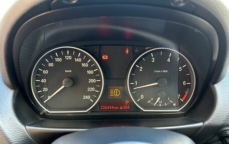 BMW 1 серия, 2009 год, 700 000 рублей, 14 фотография