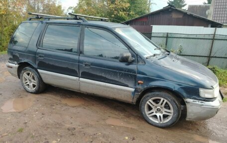 Mitsubishi Space Wagon III, 2000 год, 180 000 рублей, 3 фотография