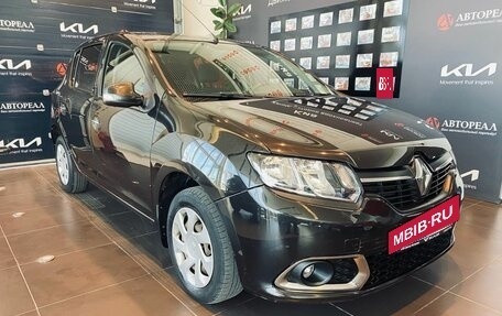 Renault Sandero II рестайлинг, 2015 год, 983 000 рублей, 3 фотография