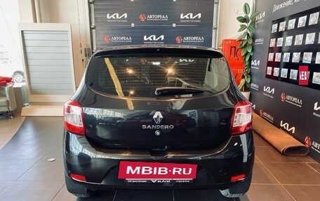 Renault Sandero II рестайлинг, 2015 год, 983 000 рублей, 6 фотография