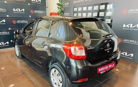 Renault Sandero II рестайлинг, 2015 год, 983 000 рублей, 7 фотография