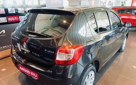 Renault Sandero II рестайлинг, 2015 год, 983 000 рублей, 5 фотография