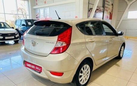 Hyundai Solaris II рестайлинг, 2011 год, 950 000 рублей, 5 фотография