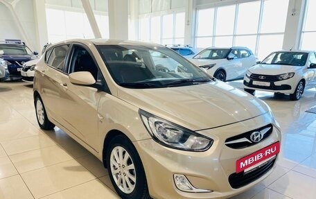 Hyundai Solaris II рестайлинг, 2011 год, 950 000 рублей, 3 фотография