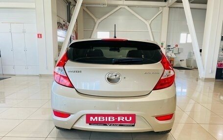 Hyundai Solaris II рестайлинг, 2011 год, 950 000 рублей, 6 фотография