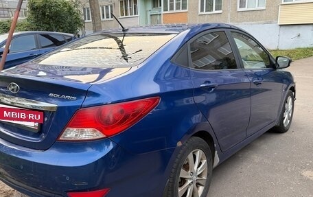 Hyundai Solaris II рестайлинг, 2012 год, 400 000 рублей, 4 фотография