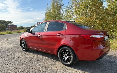 KIA Rio III рестайлинг, 2013 год, 750 000 рублей, 4 фотография