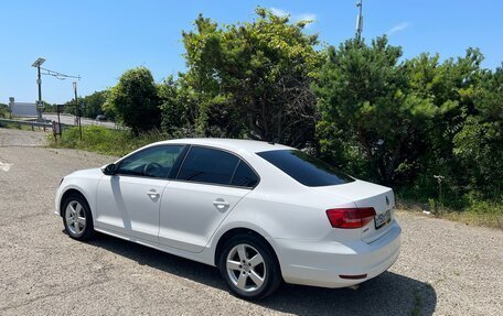 Volkswagen Jetta VI, 2015 год, 950 000 рублей, 3 фотография