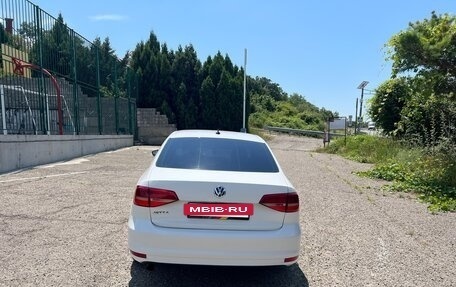 Volkswagen Jetta VI, 2015 год, 950 000 рублей, 4 фотография