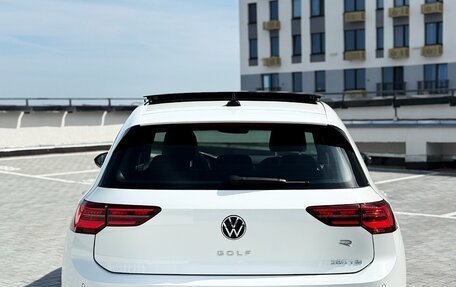 Volkswagen Golf VIII, 2022 год, 2 050 000 рублей, 11 фотография