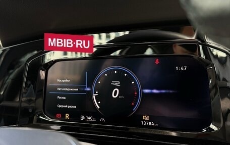 Volkswagen Golf VIII, 2022 год, 2 050 000 рублей, 7 фотография