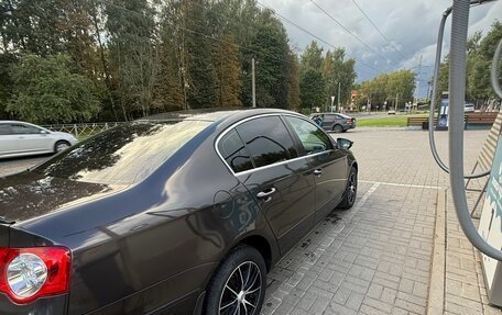 Volkswagen Passat B6, 2010 год, 780 000 рублей, 10 фотография