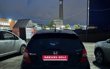 Honda Fit III, 2011 год, 850 000 рублей, 4 фотография