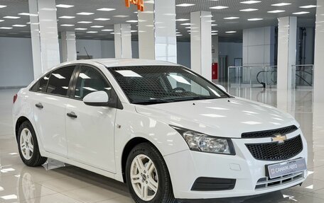 Chevrolet Cruze II, 2010 год, 460 000 рублей, 3 фотография