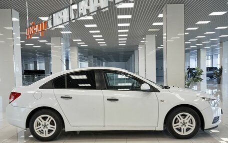 Chevrolet Cruze II, 2010 год, 460 000 рублей, 5 фотография