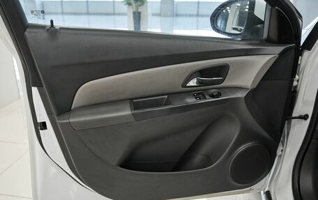 Chevrolet Cruze II, 2010 год, 460 000 рублей, 17 фотография