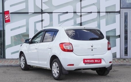 Renault Sandero II рестайлинг, 2015 год, 963 000 рублей, 3 фотография