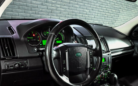 Land Rover Freelander II рестайлинг 2, 2011 год, 1 300 000 рублей, 13 фотография