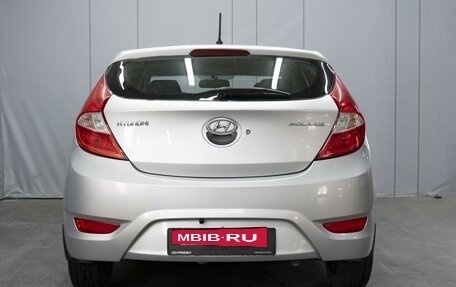 Hyundai Solaris II рестайлинг, 2012 год, 779 000 рублей, 4 фотография