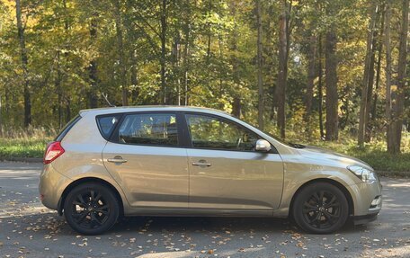 KIA cee'd I рестайлинг, 2011 год, 3 фотография