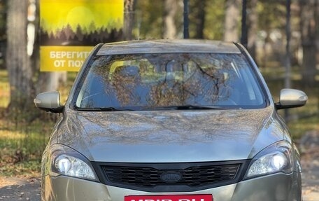 KIA cee'd I рестайлинг, 2011 год, 2 фотография